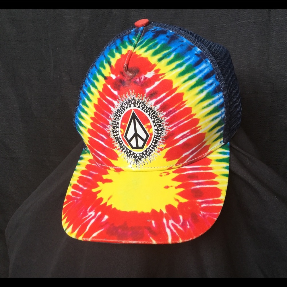 Volcom Stone peace sign tie-dyed trucker hat